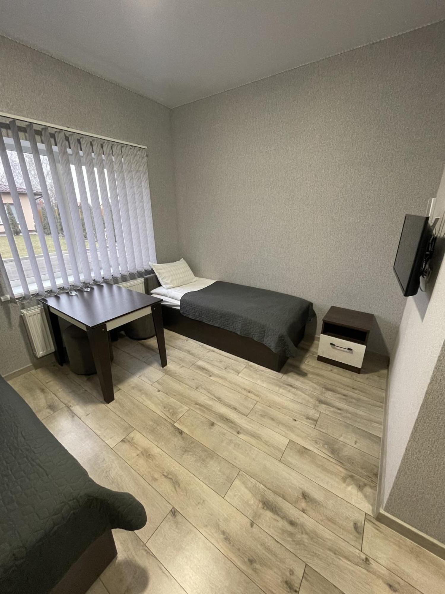 Hotel Ні Пуху, Ні Пера! Reshetylivka Zewnętrze zdjęcie